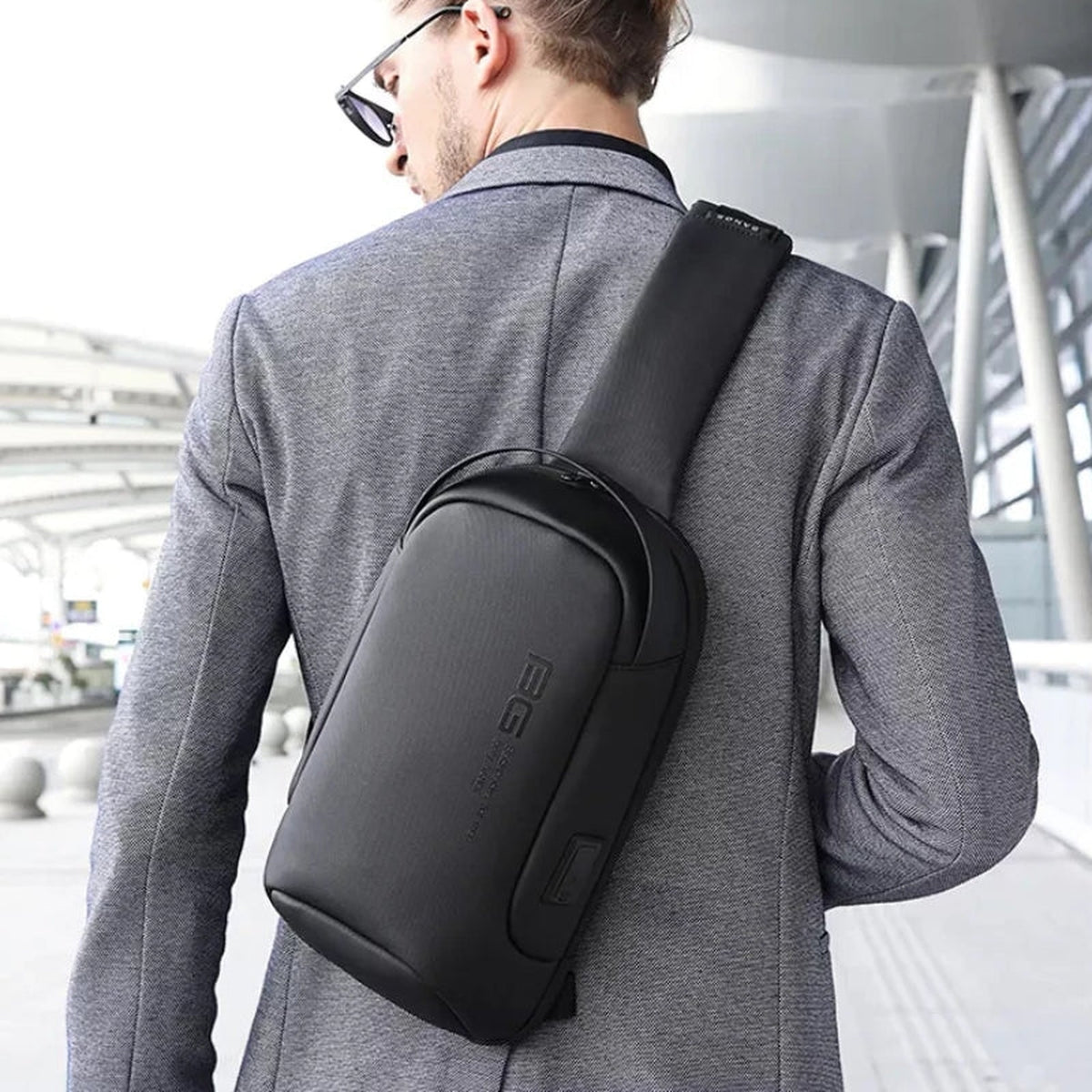 Sac De Poitrine Homme portée sur l'épaule - Bleu Marine - Gris - Noir